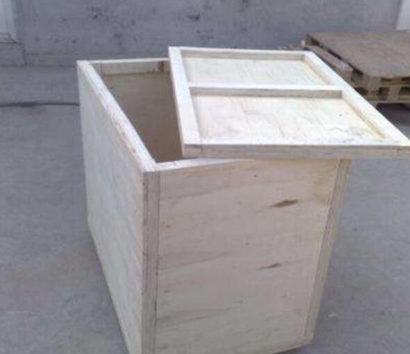 [重型紙箱廠家]重型紙箱壓痕槽有哪些設(shè)計特點？